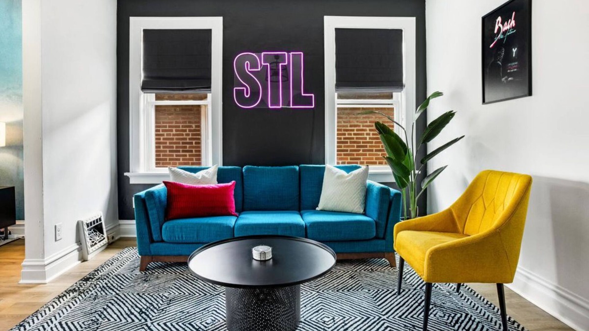 St. Louis Apartment | Stylish Apt Near STL Attractions