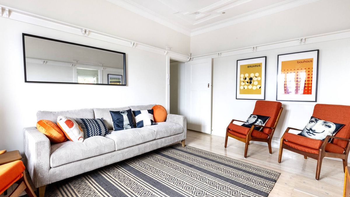 Bondi Beach Apartment | Stylish Bondi Beach pad moments from sand & surf