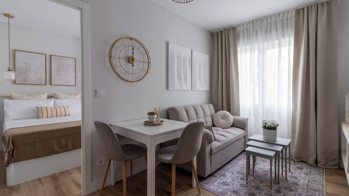 Navas Apartment | * Stylish Brand New Apt 5 guests A/C El Clot @22 District