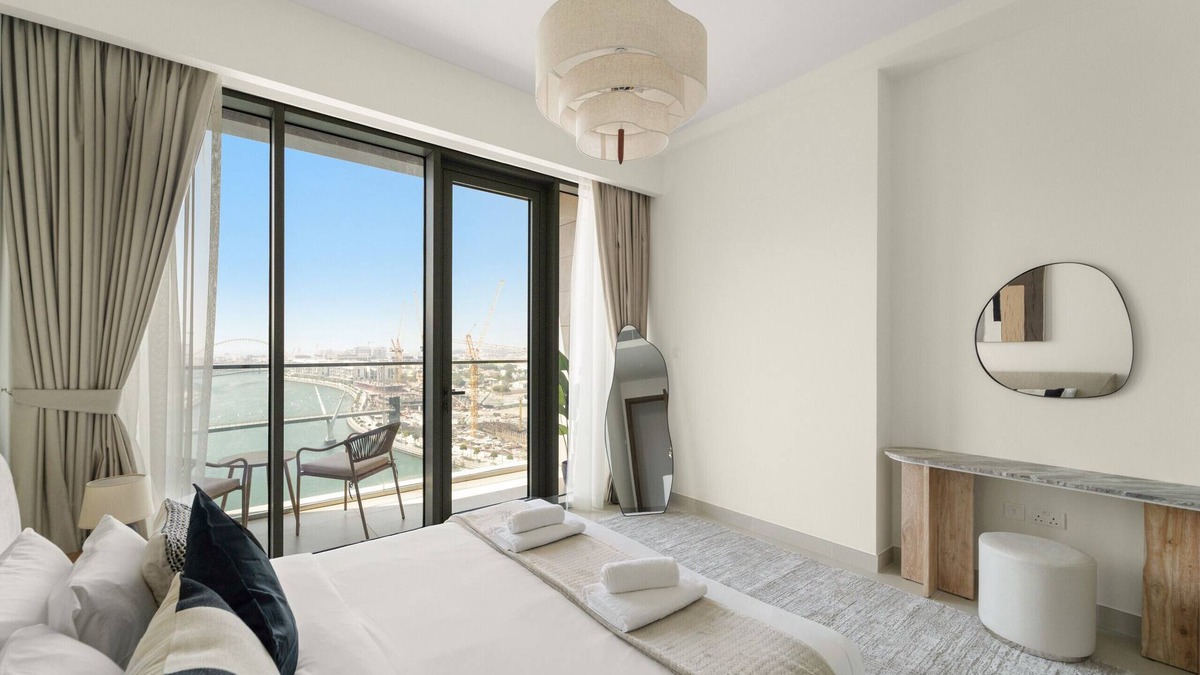 Al Safa Apartment | Stylish Canal-Front 2 BD + Maid in Al Wasl