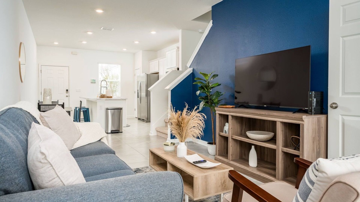 Baymeadows House | Stylish & Chic New 2BR Townhome
