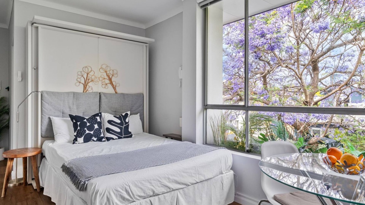 Redfern Apartment | Stylish City Studio in Trendy Redfern