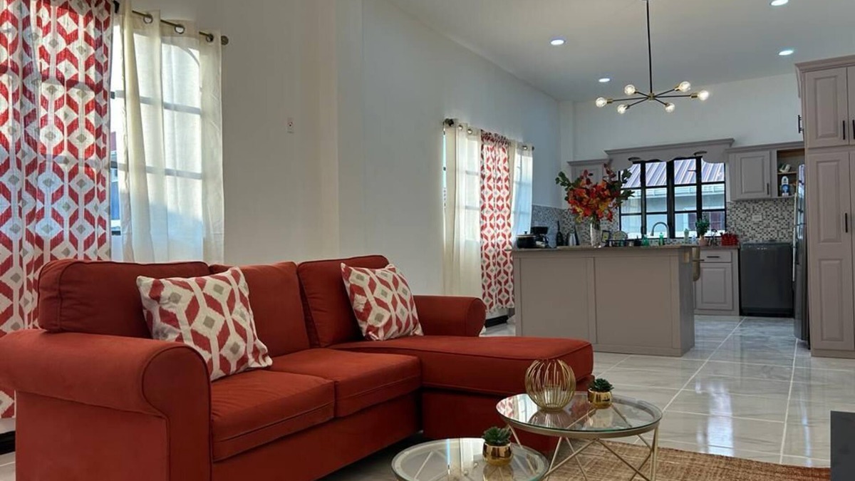 Demerara-Mahaica Apartment | Stylish Comfort and Quiet Convenience –Herstelling, East Bank