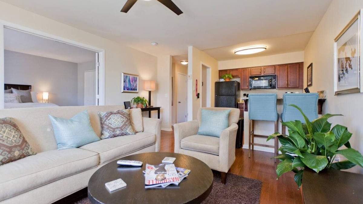 Melrose Condo | Stylish Condo In Trendy 12South