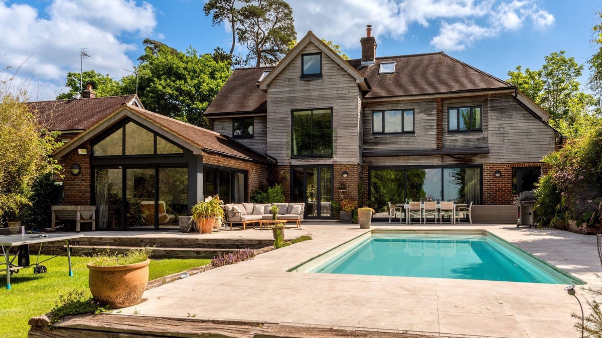 Hassocks House | Stylish Countryside Retreat with Pool & Panoramic South Downs Views