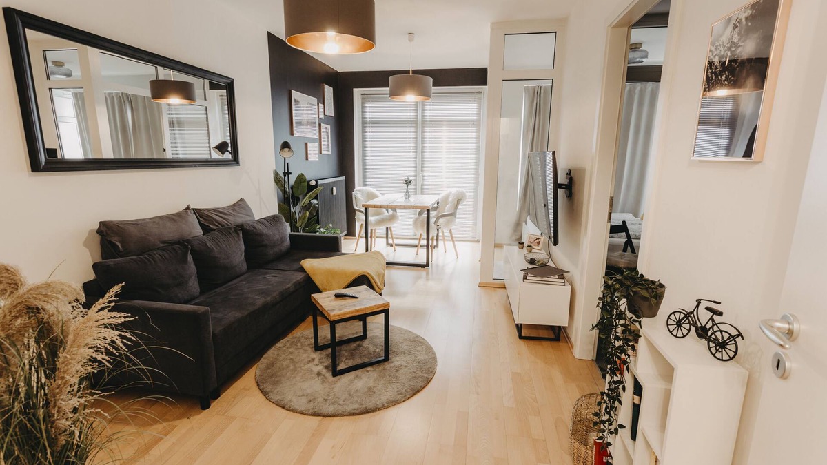 Mitte Condo | Stylish, cozy apartment in the ZENTRUM