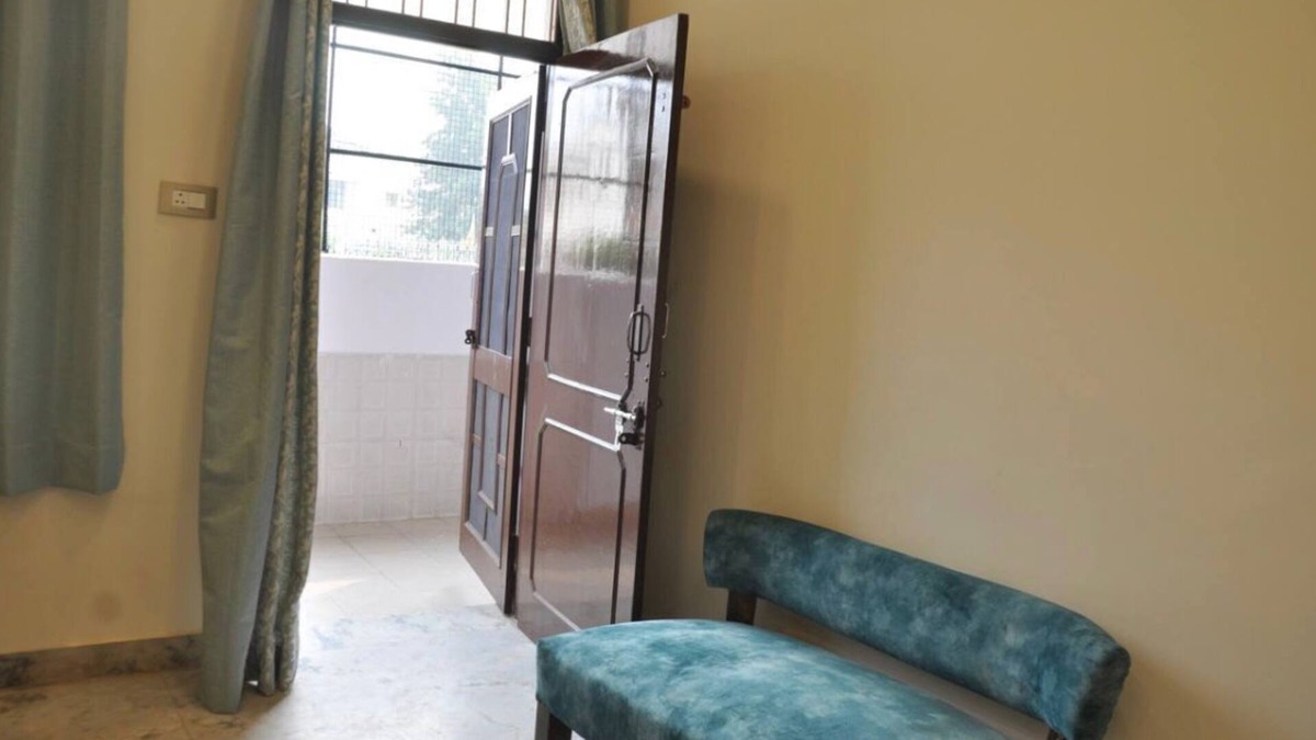 Jaipur District Apartment | Stylish & Cozy Retreat