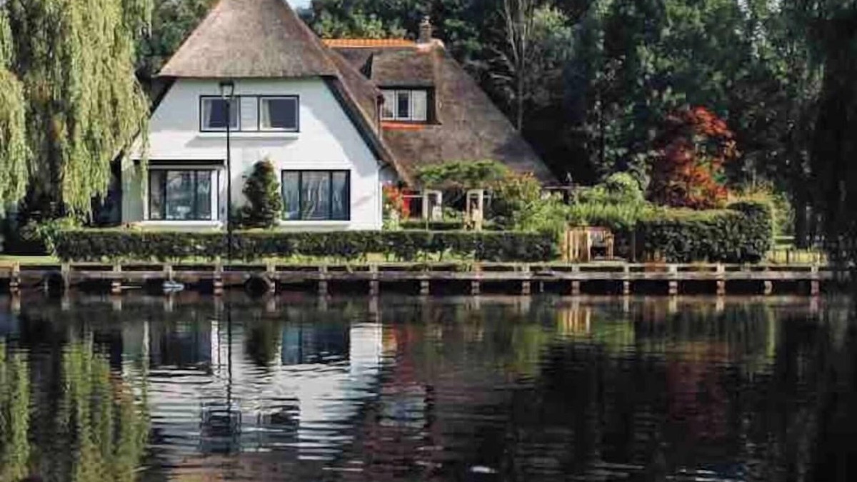 Belt-Schutsloot Other | Stylish family home “De Kraggehof”