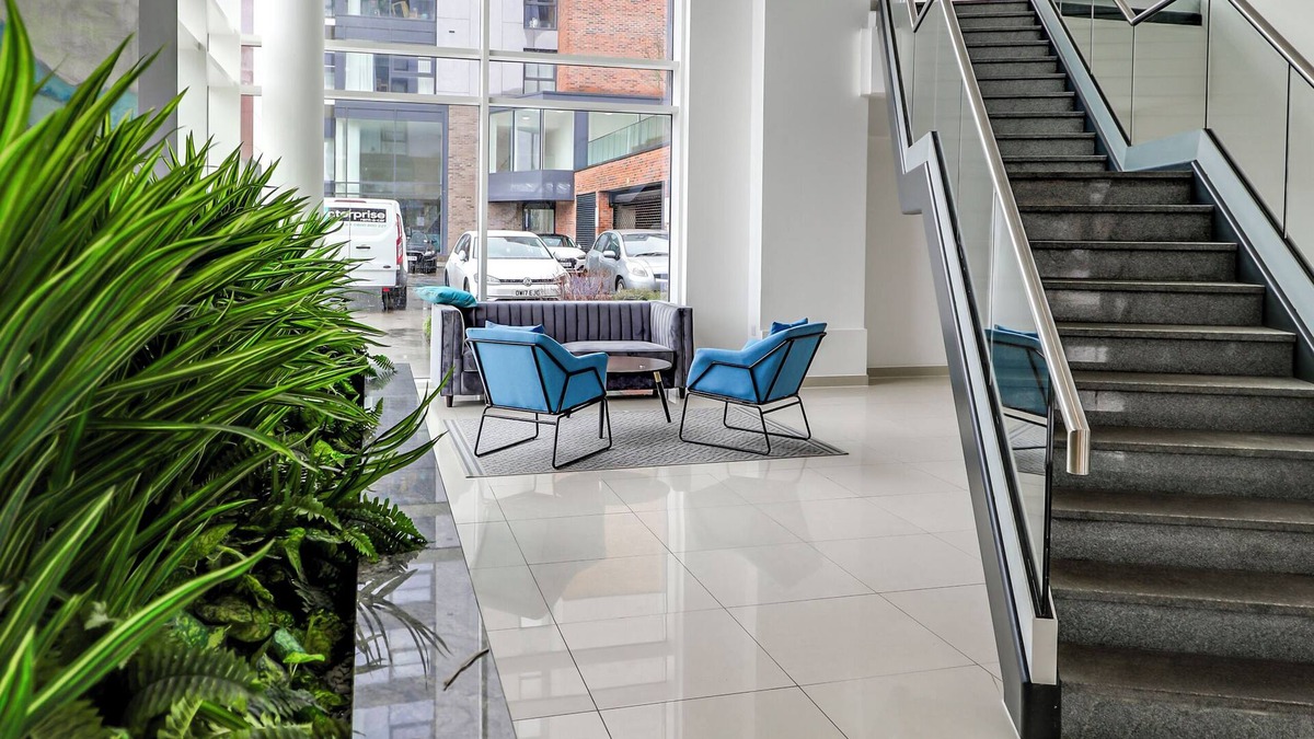 Newborough Apartment | Stylish flat in Peterborough in brilliant location