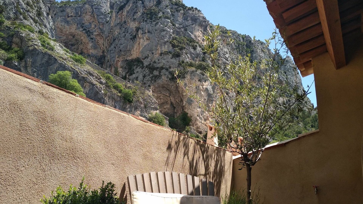Moustiers-Sainte-Marie House | Stylish 4* town house with large roof terrace and amazing views.
