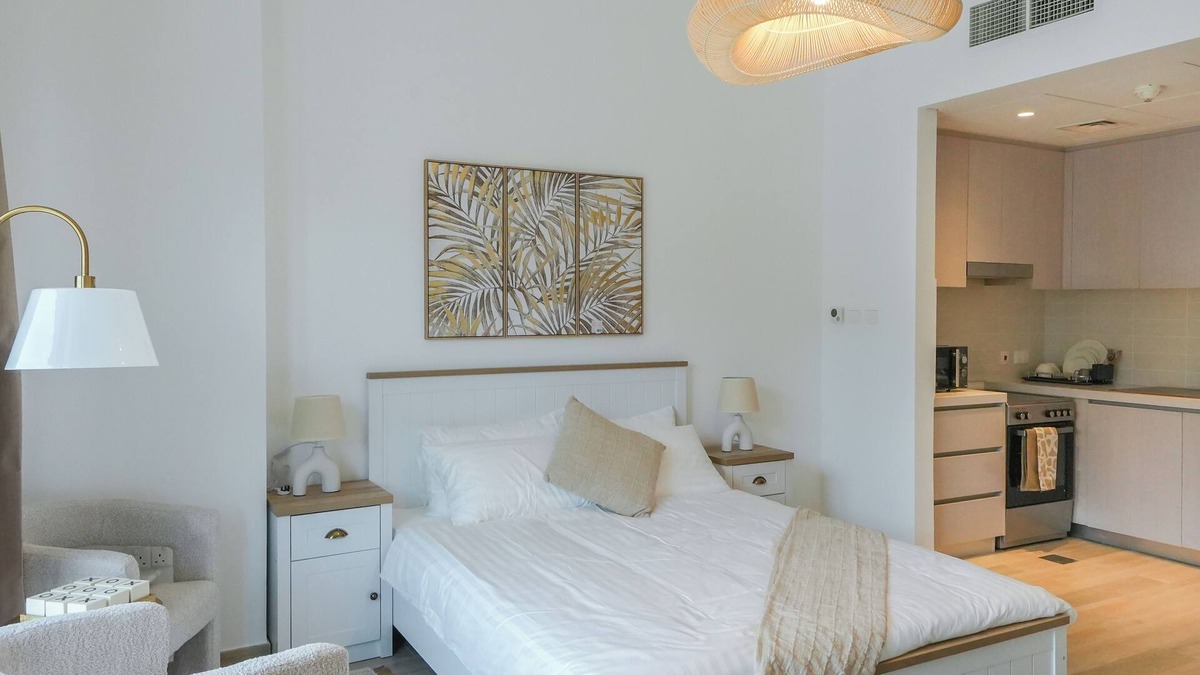 Abu Dhabi Apartment | Stylish & Fully Furnished Studio Prime Location on Yas Island