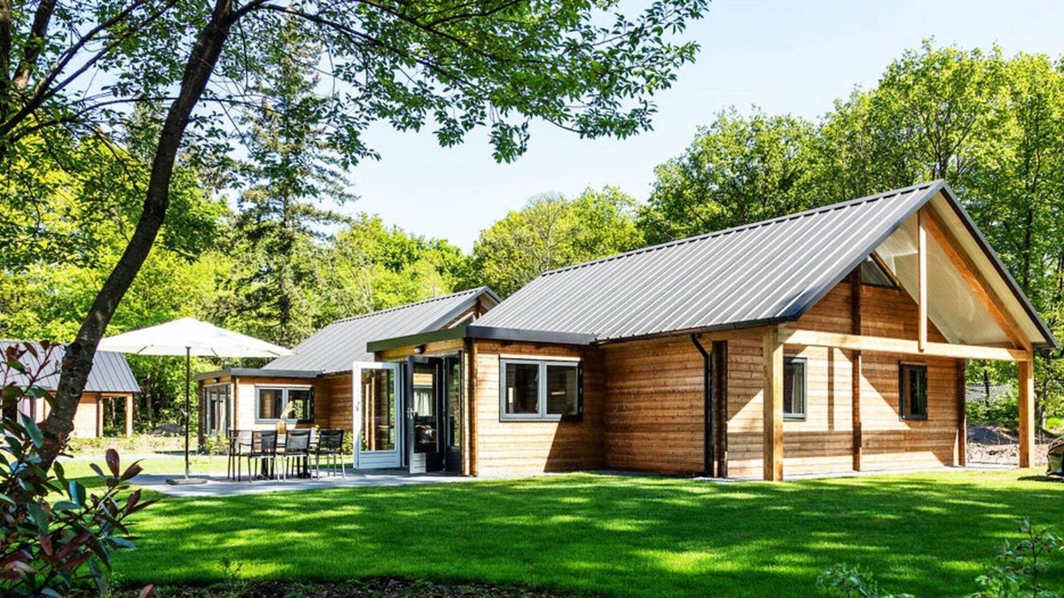 Zon en Schild House | Stylish holiday home near golf club