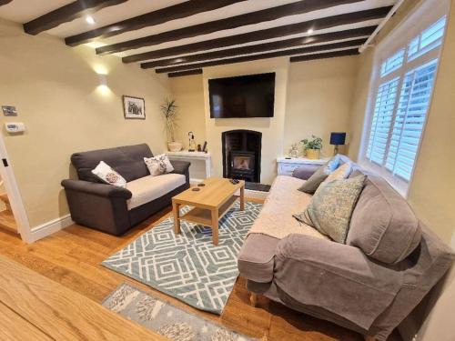 Market Harborough House | Stylish Little Bowden Retreat - Market Harborough