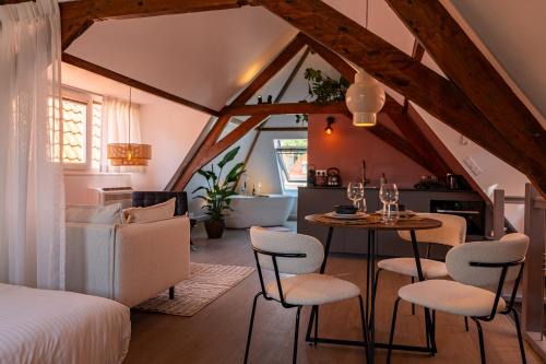 Koningsplein Apartment | Stylish loft Den Haag - The King Swiete - Between city center & the beach - The Swiete