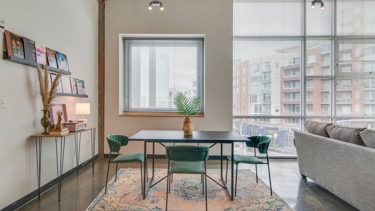 The Gulch Apartment | Stylish Loft in the Heart of Nashville