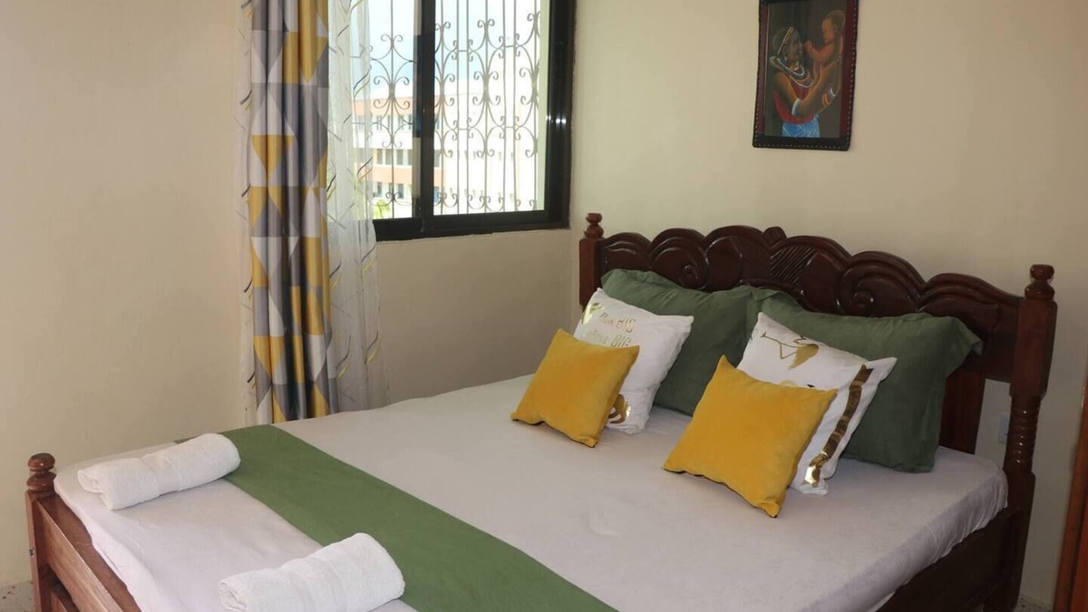 Manyimbo Apartment | Stylish Luxe Apt Minutes away from Nyali Beach