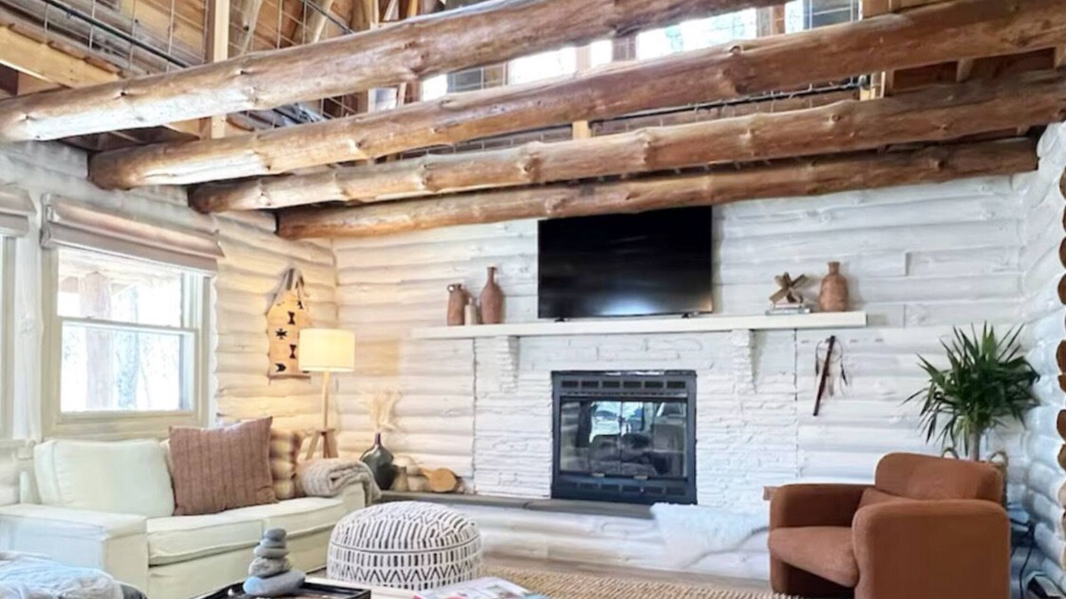Ashland Cabin | Stylish, Luxury Mountain House 10 Mins to Windham