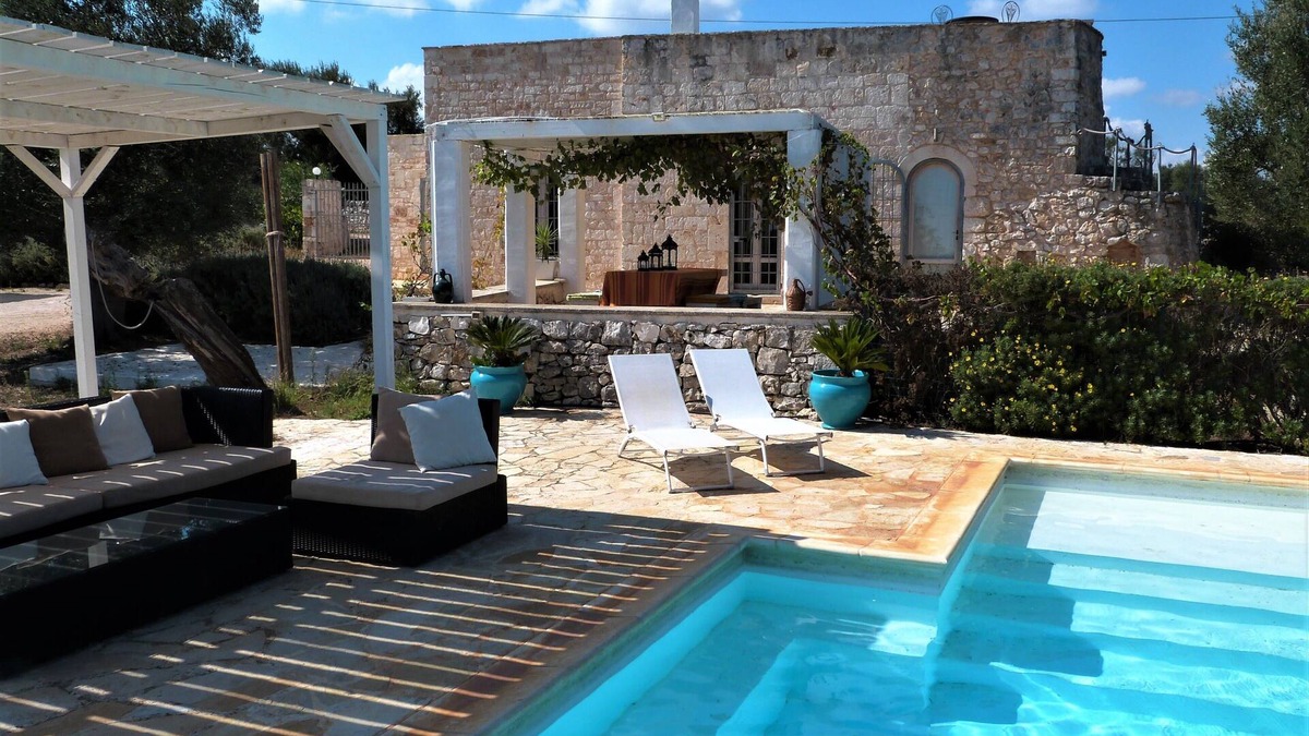 Ostuni House | Stylish luxury trulli with private pool and amazing sea view