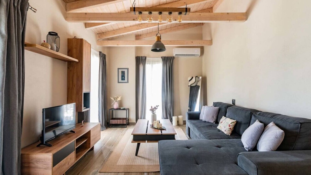 Katsimatika House | Stylish Modern Retreat on Paxos