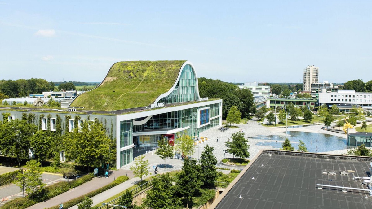 Emmen Hotel | Stylish Oasis Close to Wildlands Adventure Zoo & Atlas Theater Emmen
