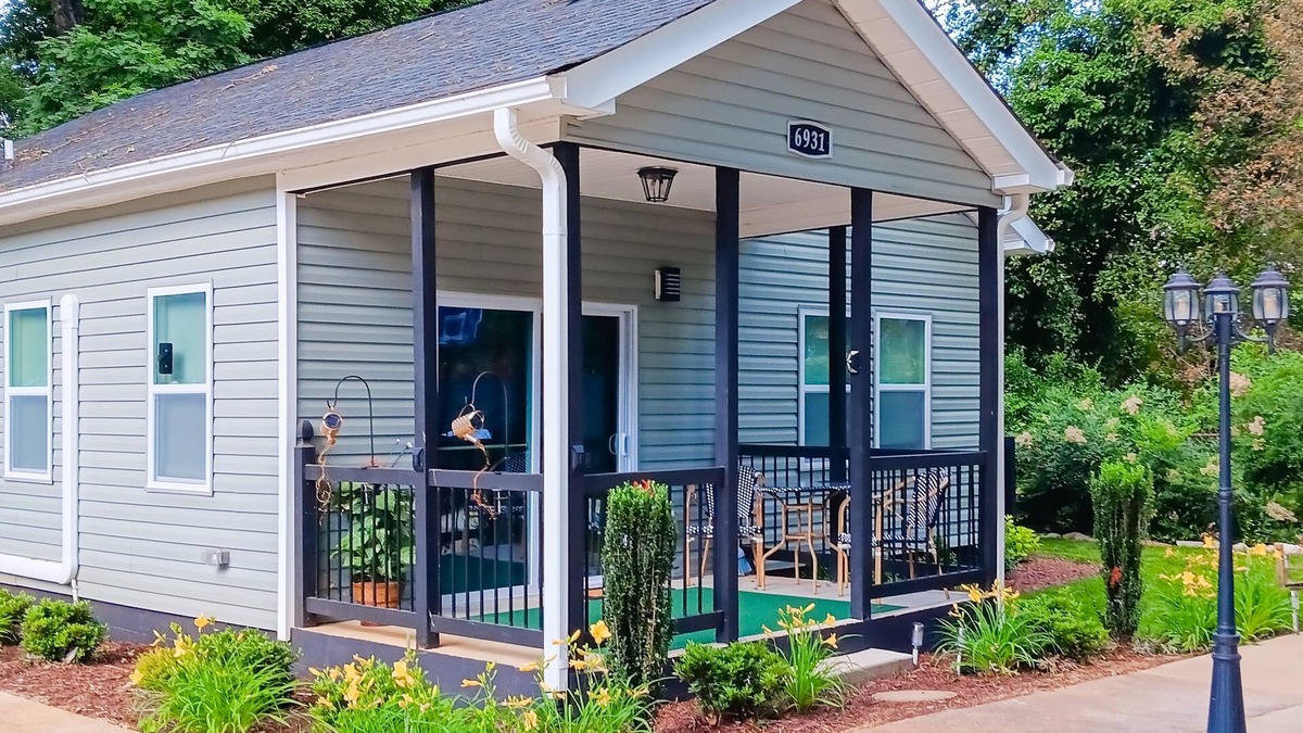 Charlotte House | Stylish & private guesthouse with sunny patio, central AC, & W/D - with pool