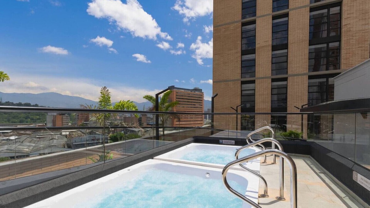 San Diego Apartment | Stylish Remote Hub - 2BR w/Cowork & Jacuzzi