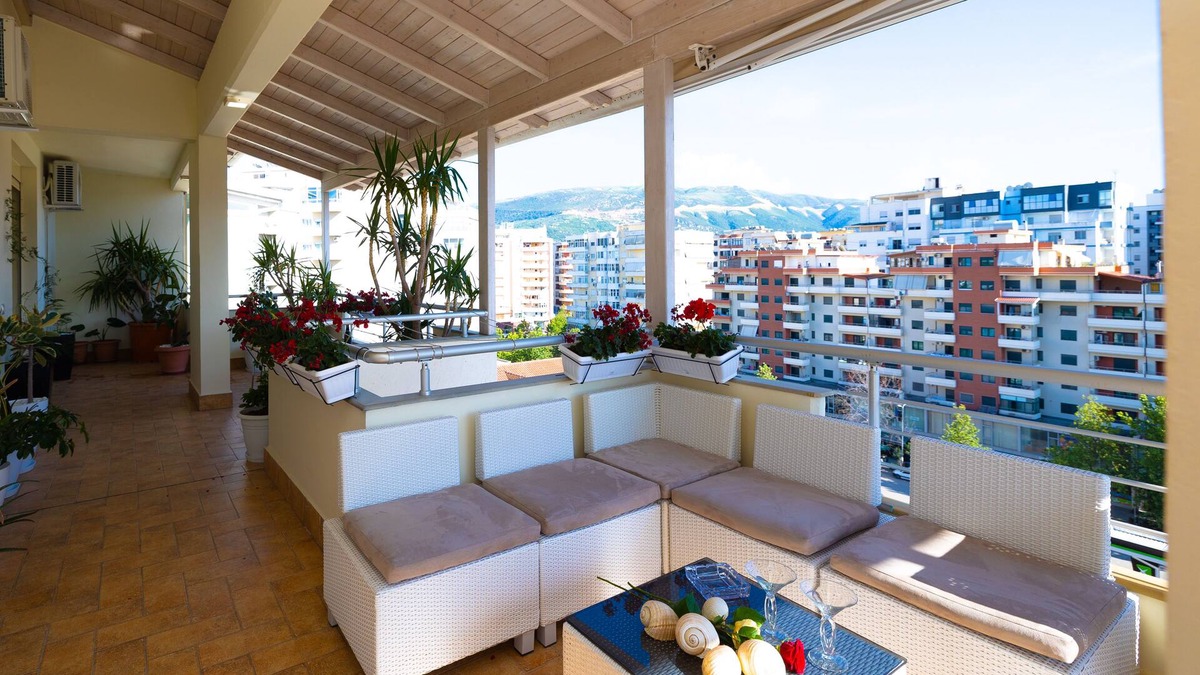 Vlore Apartment | Stylish romantic penthouse w/hot tub-5 min walk from beach family-friendly