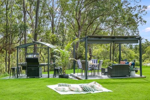 Moorina House | Stylish, Scenic Rural Retreat