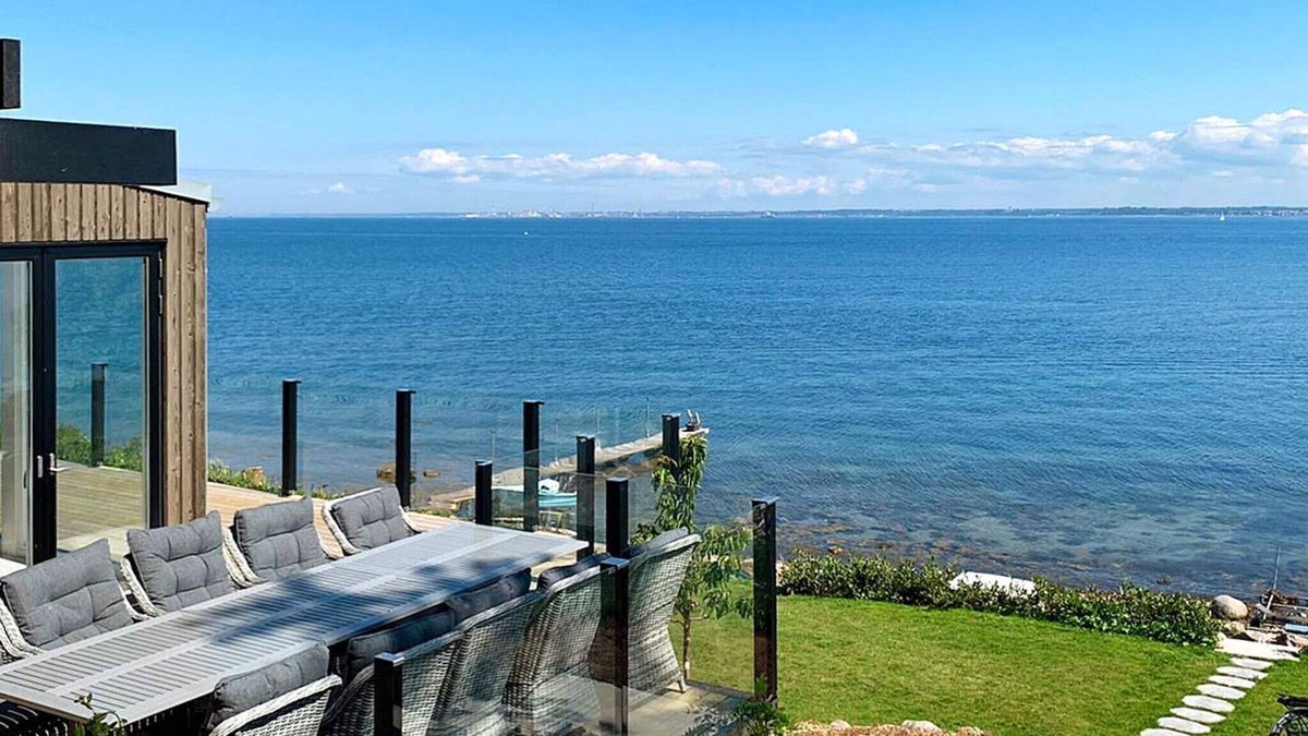 Sankt Ibb House | Stylish Seaside Villa on Ven-By Traum