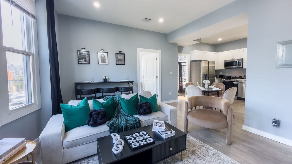 Harrison Apartment | Stylish Secret: 1 FREE parking + walk to train & Redbull Arena, Sleep8, 20%OFF