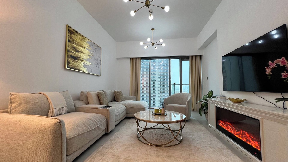Al Barsha Apartment | Stylish, Spacious 2 BDR Apartment