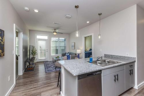 CUF Apartment | Stylish & Spacious Stay Near The Banks