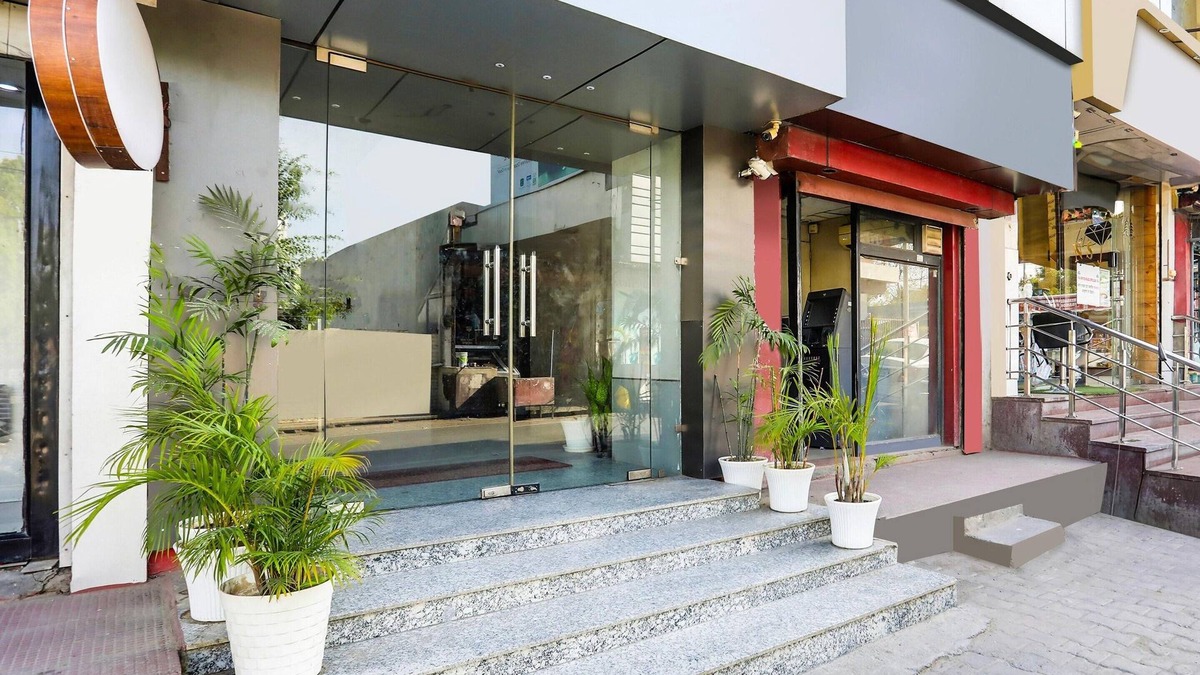 Dehradun House | Stylish Stays Near Isbt Dehradun