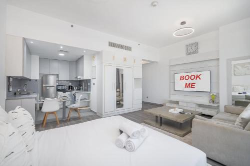 Barsha Heights Apartment | Stylish Studio Apartment in Tecom's Prime Location