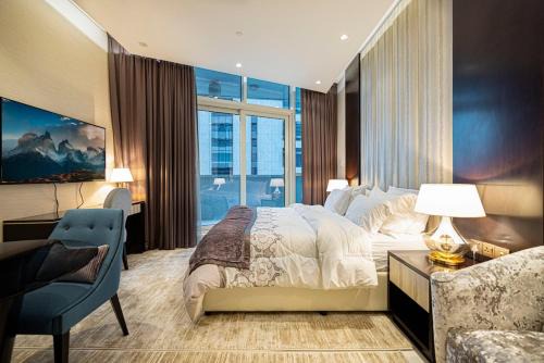Al Quoz Apartment | Stylish Studio in Heart Downtown Next Dubai Mall