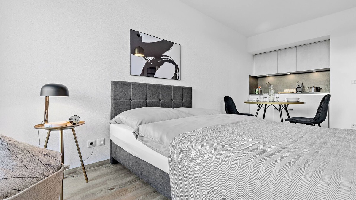 Innenstadt Apartment | Stylish studio | In the heart of Augsburg's old town