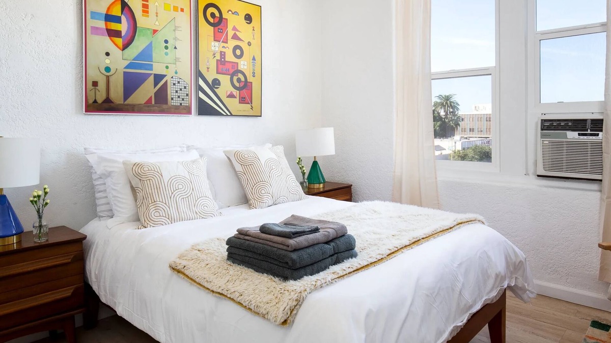 Rampart Village Apartment | Stylish Studio Minutes to Downtown