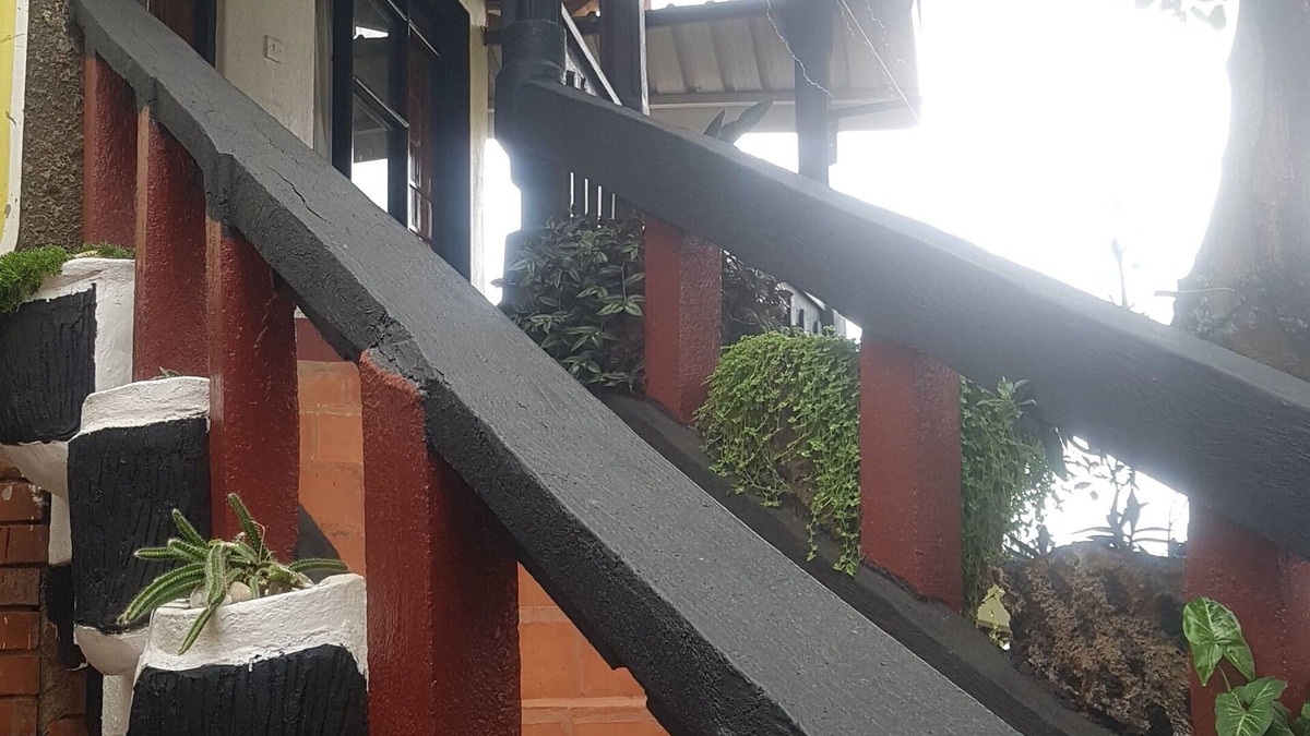 Kampala Apartment | Stylish three bedroom African-themed holiday home! Private baths and kitchen.