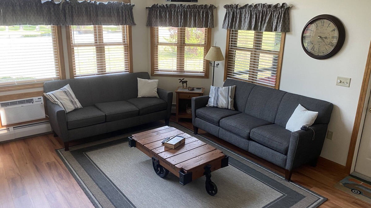 North Woodstock House | Stylish Vacation Getaway in the White Mountains not far from Loon Mountain.