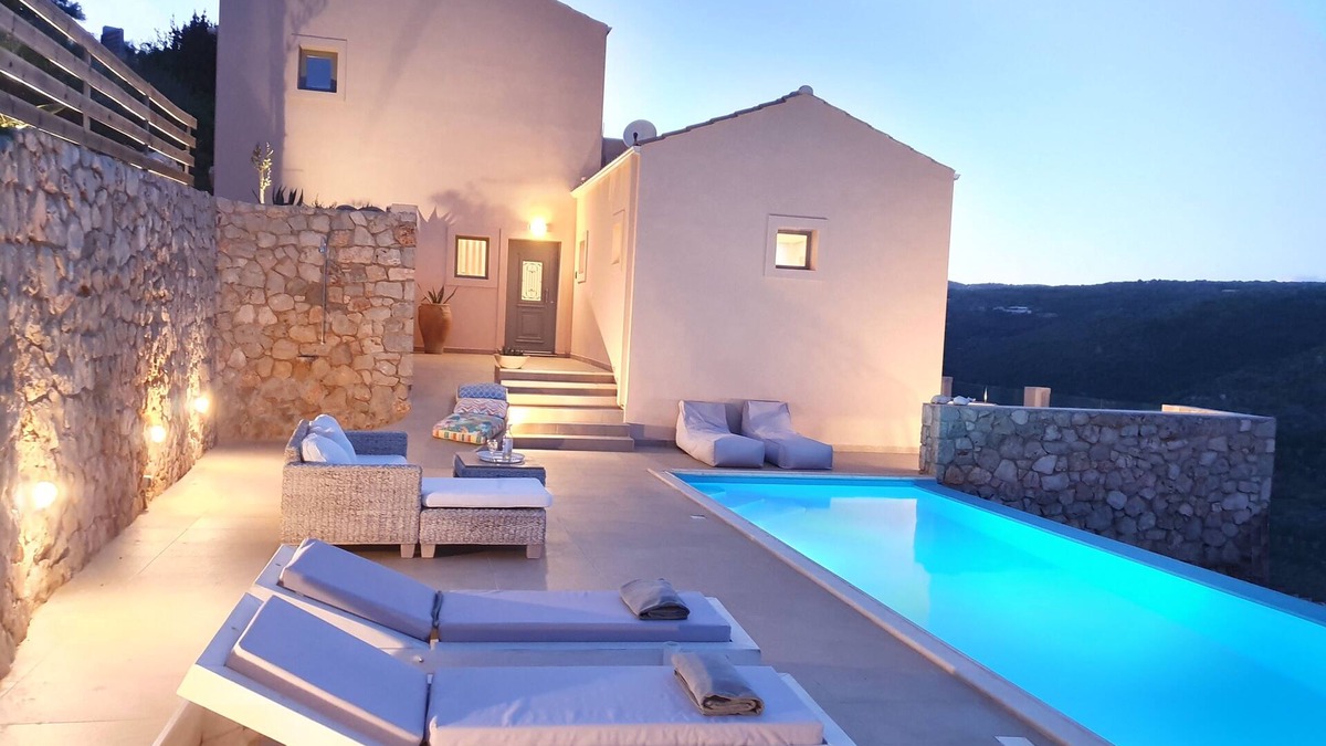 Sivota Villa | Stylish Villa Albatross with Infinity Pool & stunning SeaViews