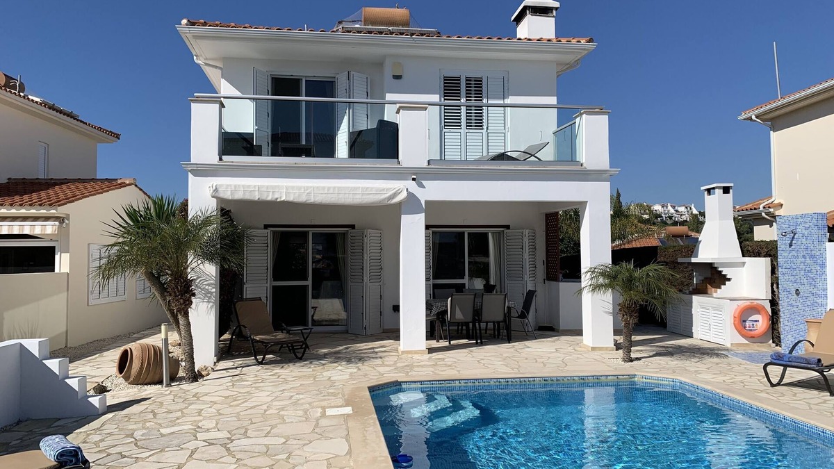Pissouri Villa | Stylish Villa with Private Pool in the Village of Pissouri