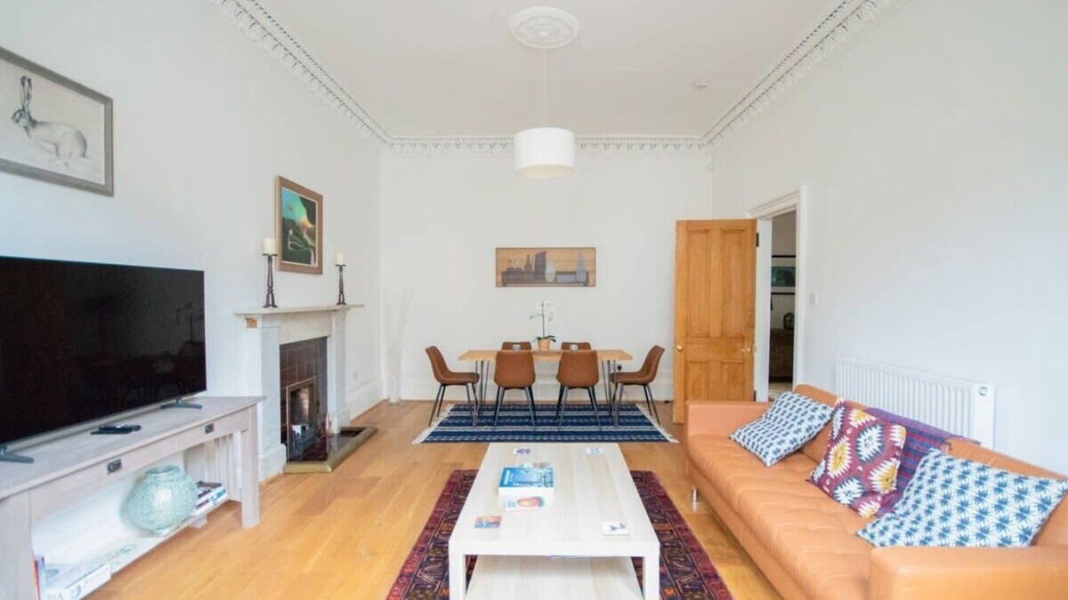Glasgow Westend Condo | Stylish West End Apartment in Glasgow