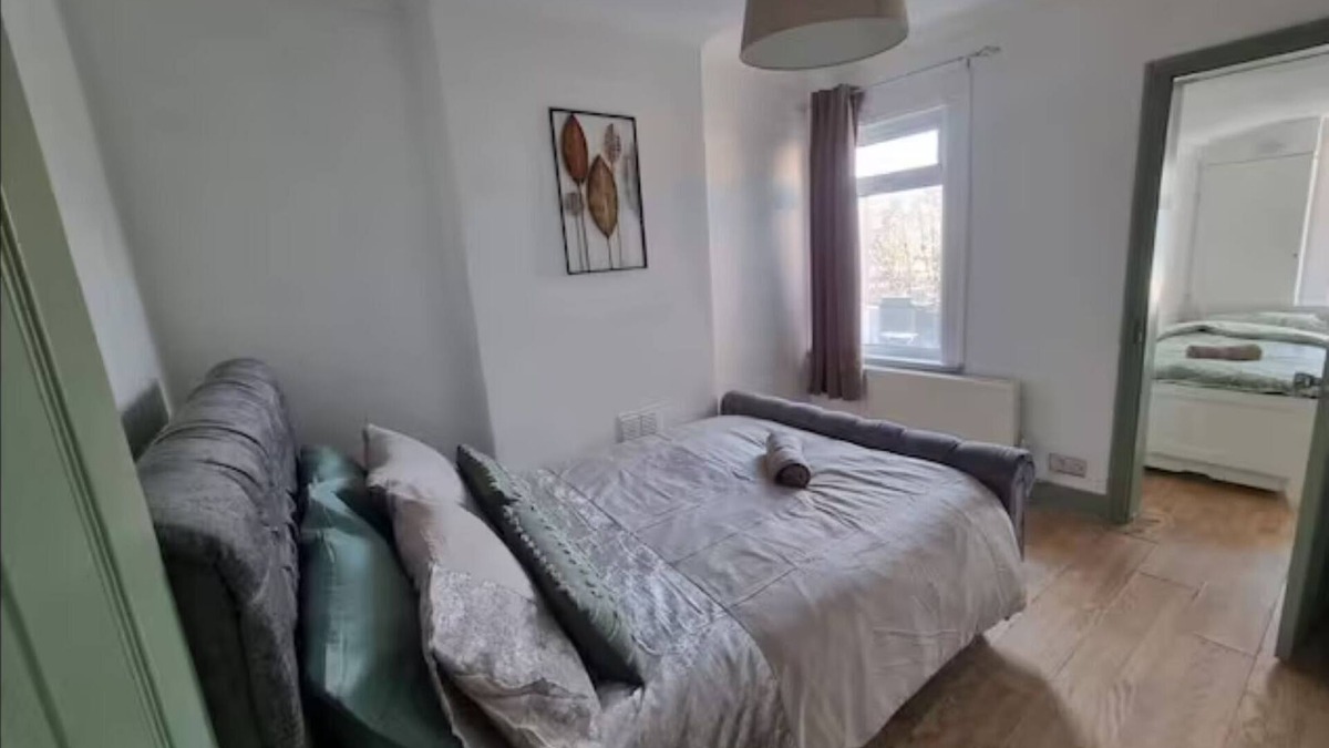 Dartford House | Stylishly designed home - 4 bedroom - Dartford