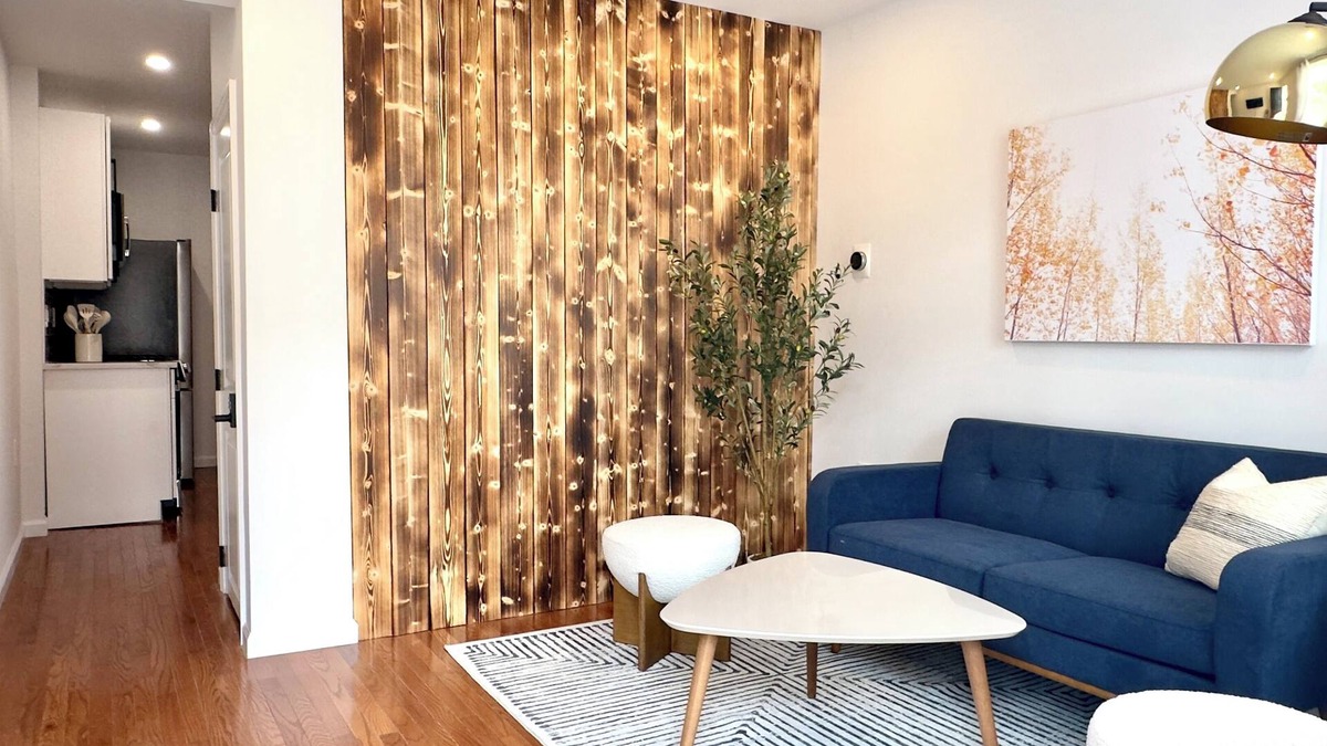 Olde Richmond House | Stylishly Furnished Fishtown Home w/Office & Private Patio – 30+ Day Stay