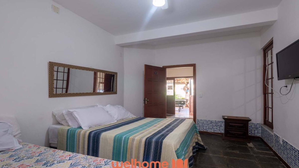 Itapua House | Suíte em Itapuã com piscina e acesso fácil à praia