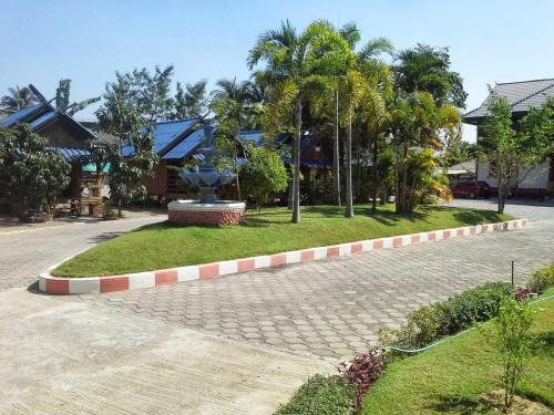 Mae Sot Resort | Suandarbporn Resort Mae Sot