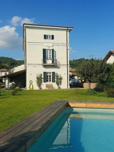 Moncalvo Bed & Breakfast | Subiet B&B