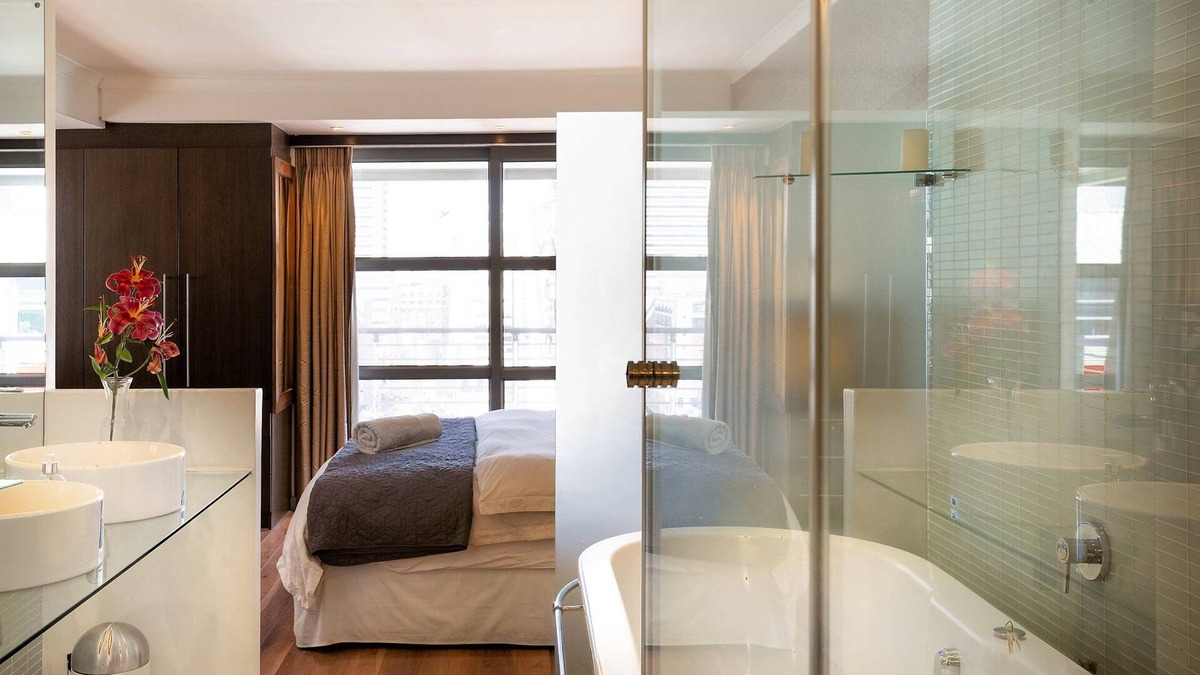 Bo'Kaap Apartment | Sublime designer apartment in the trendy De Waterkant.