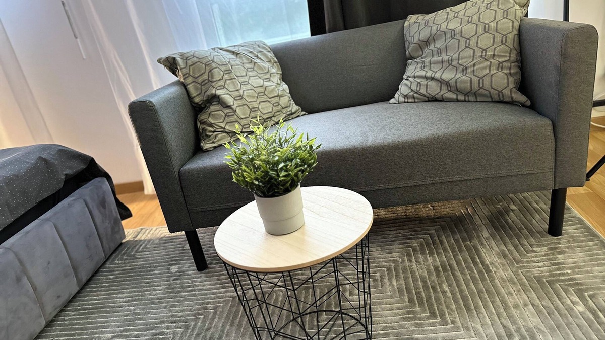 Cergy Apartment | Sublime Studio in Cergy le Haut near the train station with Netflix and fully equipped kitchen