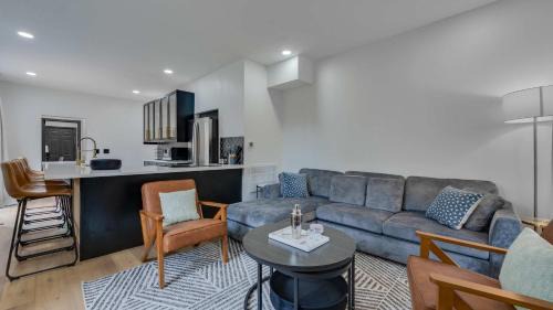 Weinland Park House | Suburban Hot Tub Oasis near OSU & Short North